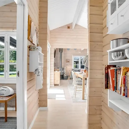 Сasa de vacaciones Lamberthus - 600m From The Sea By Interhome Rødby